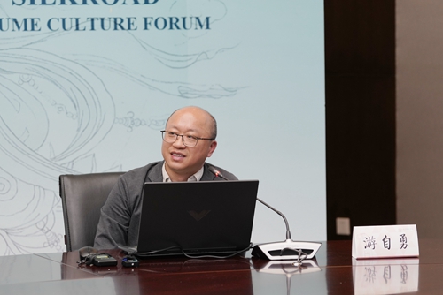 圖9 游自勇教授發言.jpg