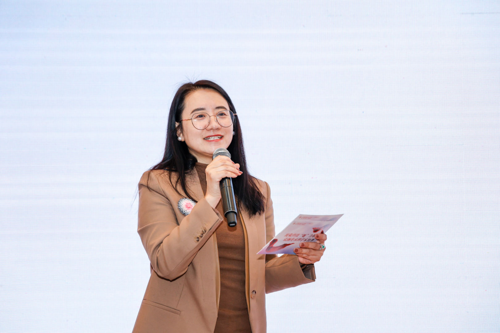 3-主持人 劉莉教授.jpg