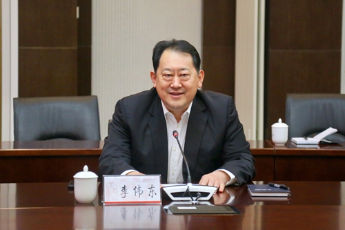 李偉東 李偉東6.jpg